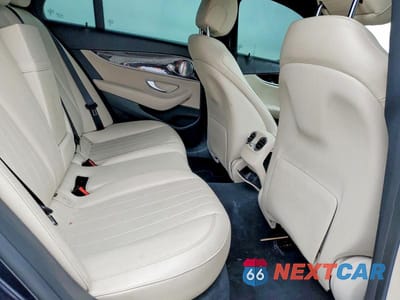 Zdjęcie 10 z 11 samochodu: 2021 MERCEDES-BENZ E 350 VIN:W1KZF8DB9MA916388 - miniatura