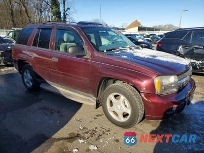 Czwarte zdjęcie samochodu z boku: 2006 CHEVROLET TRAILBLAZER LS VIN:1GNDT13S262322008 - miniatura