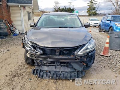 Piąte zdjęcie samochodu w środku: 2017 NISSAN SENTRA S VIN:3N1AB7AP7HL649833 - miniatura