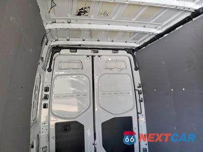 Zdjęcie 10 z 13 samochodu: 2023 MERCEDES-BENZ SPRINTER 2500 VIN:W1Y4KCHY7PT137237 - miniatura