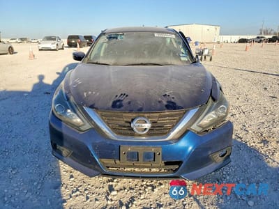 Piąte zdjęcie samochodu w środku: 2016 NISS ALTIMA VIN:1N4AL3AP2GC210784 - miniatura
