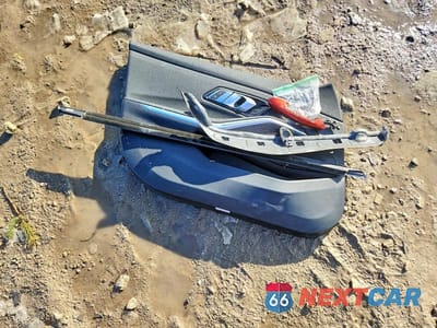 Zdjęcie 12 z 12 samochodu: 2021 BMW 330XI VIN:3MW5R7J0XM8B73939 - miniatura