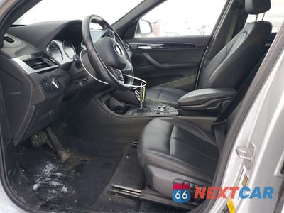 Zdjęcie 7 z 13 samochodu: 2020 BMW X1 XDRIVE28I VIN:WBXJG9C0XL5P77229 - miniatura