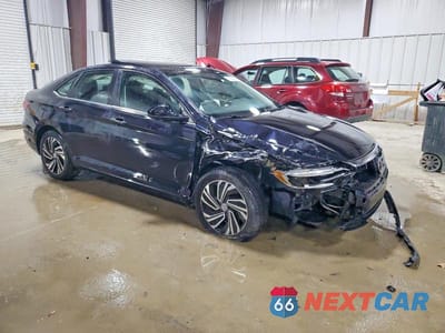 Czwarte zdjęcie samochodu z boku: 2020 VOLKSWAGEN JETTA SEL VIN:3VWEB7BU0LM004685 - miniatura