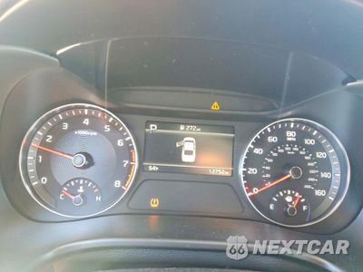 Zdjęcie 9 z 12 samochodu: 2024 KIA FORTE GT-LINE VIN:3KPF54AD5RE825962 - miniatura