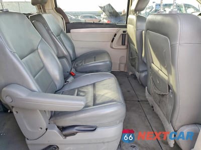 Zdjęcie 11 z 12 samochodu: 2009 VOLKSWAGEN ROUTAN SEL PREMIUM VIN:2V8HW64X19R543991 - miniatura