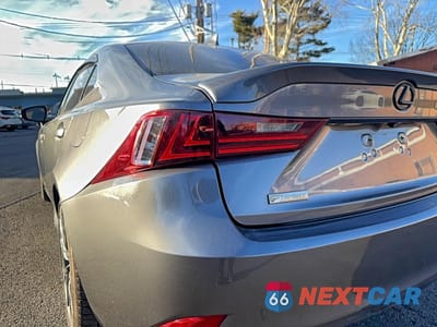 Zdjęcie 11 z 14 samochodu: 2016 LEXUS IS 300 VIN:JTHCM1D26G5009123 - miniatura