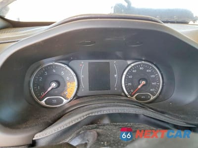 Zdjęcie 9 z 11 samochodu: 2018 JEEP RENEGADE SPORT VIN:ZACCJBAB8JPH88799 - miniatura