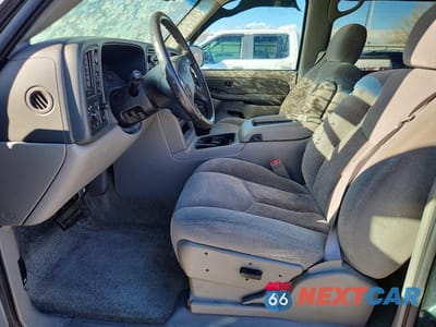 Zdjęcie 7 z 13 samochodu: 2003 CHEVROLET SUBURBAN K1500 VIN:3GNFK16Z23G174420 - miniatura