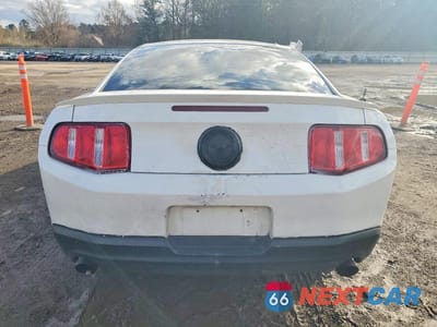 Zdjęcie 6 z 12 samochodu: 2012 FORD MUSTANG VIN:1ZVBP8AMXC5264836 - miniatura