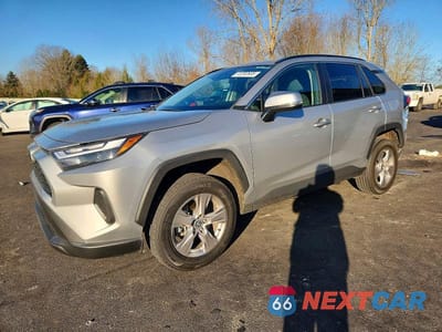 2023 TOYOTA RAV4 XLE 2T3P1RFV8PW390208 - główne zdjęcie licytacji z USA - miniatura