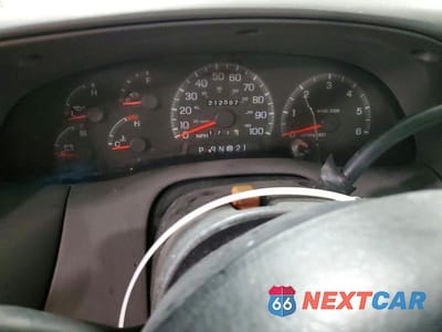 Zdjęcie 9 z 12 samochodu: 1998 FORD F250 VIN:1FTPF28L0WNA79401 - miniatura