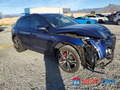 Czwarte zdjęcie samochodu z boku: 2025 AUDI Q5 PRESTIGE 45 VIN:WA1FAAFY2S2003526 - miniatura