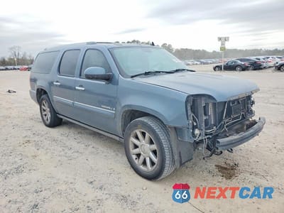 Czwarte zdjęcie samochodu z boku: 2008 GMC YUKON XL DENALI VIN:1GKFK66878J138696 - miniatura
