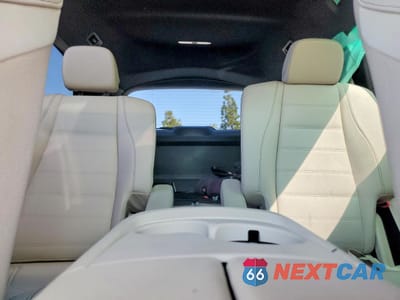 Zdjęcie 10 z 14 samochodu: 2025 MERCEDES-BENZ GLS 580 4MATIC VIN:4JGFF8FE3SB277755 - miniatura