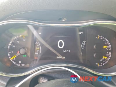 Zdjęcie 9 z 13 samochodu: 2018 JEEP GRAND CHEROKEE LIMITED VIN:1C4RJFBM3JC440317 - miniatura