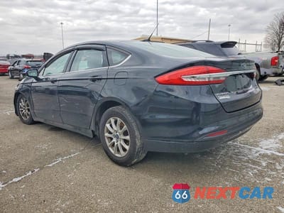 Drugie zdjęcie samochodu z przodu: 2017 FORD FUSION S VIN:3FA6P0G74HR227489 - miniatura