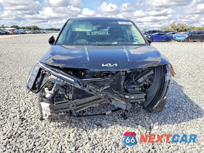 Piąte zdjęcie samochodu w środku: 2026 KIA CARNIVAL LXS VIN:KNDNB5K34T6552428 - miniatura
