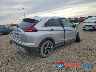 Trzecie zdjęcie samochodu z tyłu: 2024 MITSUBISHI ECLIPSE CROSS SE VIN:JA4ATWAA6RZ042259 - miniatura