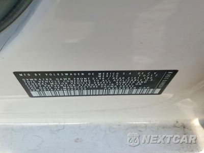 Zdjęcie 12 z 12 samochodu: 2018 VOLKSWAGEN JETTA S VIN:3VW2B7AJ9JM247144 - miniatura