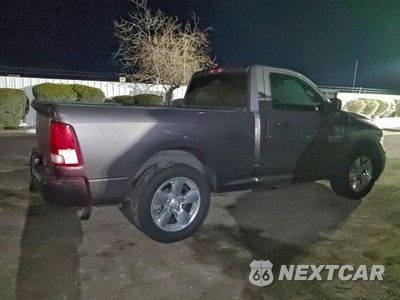 Trzecie zdjęcie samochodu z tyłu: 2016 RAM 1500 ST VIN:3C6JR6AG3GG382367 - miniatura