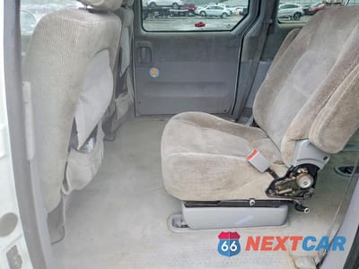 Zdjęcie 11 z 13 samochodu: 2005 KIA SEDONA VIN:KNDUP132156770339 - miniatura