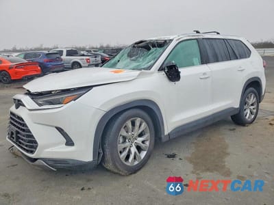 2024 TOYOTA GRAND HIGHLANDER XLE 5TDAAAB50RS069250 - główne zdjęcie licytacji z USA - miniatura