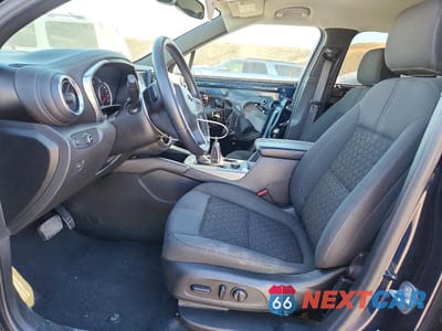 Zdjęcie 7 z 13 samochodu: 2020 CHEVROLET BLAZER 1LT VIN:3GNKBBRA0LS617204 - miniatura