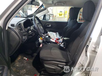 Zdjęcie 7 z 13 samochodu: 2020 JEEP RENEGADE LATITUDE VIN:ZACNJBBB8LPL33295 - miniatura