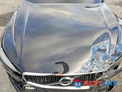 Zdjęcie 12 z 13 samochodu: 2018 VOLVO XC60 T5 MOMENTUM VIN:YV4102RK3J1064904 - miniatura