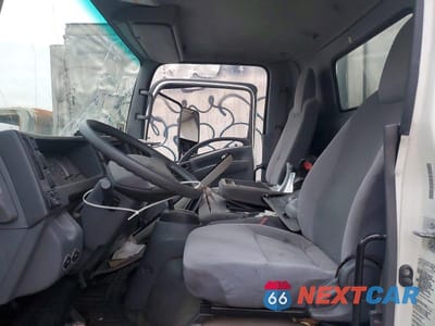 Zdjęcie 7 z 11 samochodu: 2020 ISUZU NPR XD REFRIGERATED BOX TRUCK VIN:JALC4W165L7K00843 - miniatura