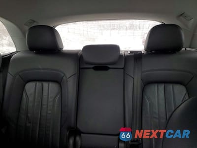 Zdjęcie 10 z 12 samochodu: 2018 AUDI Q5 PREMIUM VIN:WA1ANAFY2J2119628 - miniatura