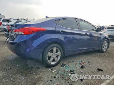 Trzecie zdjęcie samochodu z tyłu: 2013 HYUNDAI ELANTRA GLS VIN:5NPDH4AE4DH244612 - miniatura