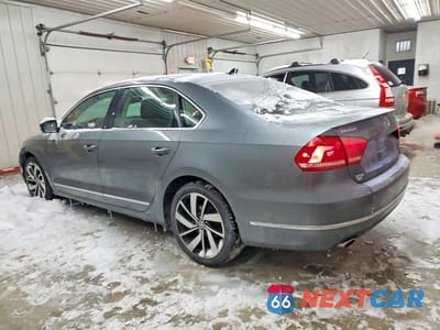 Drugie zdjęcie samochodu z przodu: 2015 VOLKSWAGEN PASSAT SEL VIN:1VWCV7A30FC027672 - miniatura