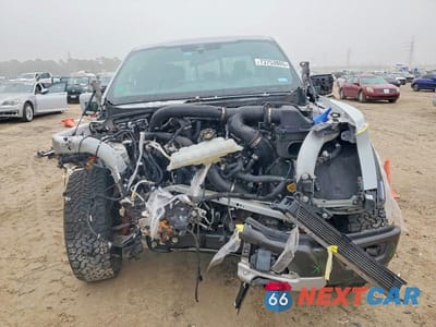 Piąte zdjęcie samochodu w środku: 2023 FORD F150 RAPTOR VIN:1FTFW1RG6PFC76818 - miniatura