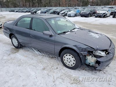 Czwarte zdjęcie samochodu z boku: 1997 TOYOTA CAMRY CE VIN:4T1BG22K5VU107040 - miniatura