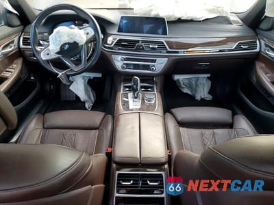 Zdjęcie 8 z 11 samochodu: 2020 BMW 750 XI VIN:WBA7U2C06LGJ59771 - miniatura