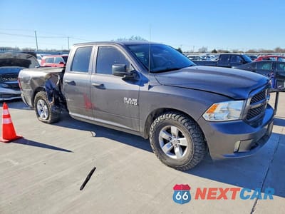 Czwarte zdjęcie samochodu z boku: 2017 RAM 1500 ST VIN:1C6RR6FG5HS535854 - miniatura