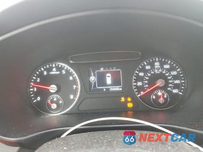 Zdjęcie 9 z 12 samochodu: 2016 KIA SORENTO EX VIN:5XYPH4A55GG094373 - miniatura