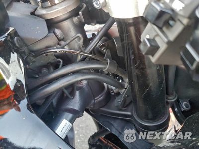 Zdjęcie 8 z 9 samochodu: 2025 YAMAHA YZFR7 VIN:JYARM38Y4SA003743 - miniatura