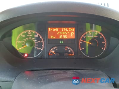 Zdjęcie 9 z 14 samochodu: 2017 RAM PROMASTER 3500 AMBULANCE VIN:3C6URVHG8HE507938 - miniatura