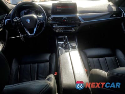 Zdjęcie 8 z 12 samochodu: 2019 BMW 540 I VIN:WBAJE5C54KWW07557 - miniatura