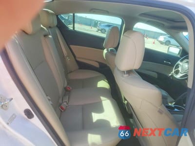 Zdjęcie 10 z 12 samochodu: 2017 ACURA ILX BASE WATCH PLUS VIN:19UDE2F34HA016502 - miniatura