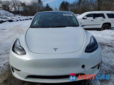 Piąte zdjęcie samochodu w środku: 2024 TESLA MODEL Y VIN:7SAYGDED6RA318642 - miniatura