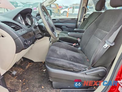 Zdjęcie 7 z 14 samochodu: 2015 DODGE GRAND CARAVAN SE VIN:2C4RDGBG7FR568632 - miniatura