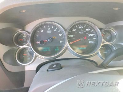 Zdjęcie 9 z 12 samochodu: 2009 GMC SIERRA C1500 SLE VIN:2GTEC29J091118474 - miniatura