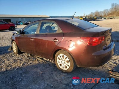 Drugie zdjęcie samochodu z przodu: 2010 KIA FORTE EX VIN:KNAFU4A24A5100500 - miniatura