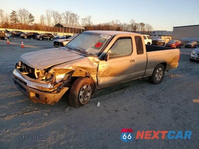 2000 NISSAN FRONTIER KING CAB XE 1N6DD26S6YC350590 - główne zdjęcie licytacji z USA - miniatura