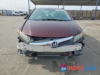 Piąte zdjęcie samochodu w środku: 2012 HONDA CIVIC LX VIN:2HGFB2F55CH591768 - miniatura