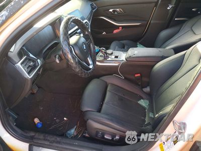 Zdjęcie 7 z 12 samochodu: 2020 BMW Motorrad 330I VIN:3MW5R1J03L8B23766 - miniatura